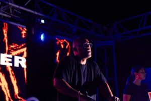 Opening party del Flava Beach con Tedd Patterson
