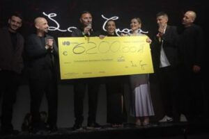 “Evento beneficenza La Gioia Summer Edition 2026 Napoli Fondazione Santobono spettacolo solidarietà”