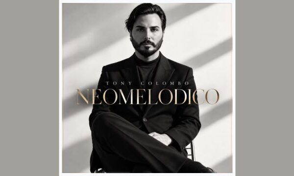 Tony Colombo, cantautore neomelodico, presenta il nuovo singolo Neomelodico